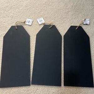 ⚠️ 5/25$ NWT 3 Large black wooden sign tags for crafts/vinyl by Darice Inc.